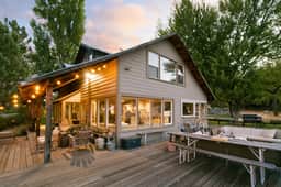 Bailey Creek Ranch - Stunning Grounds, Hot Tub, and Views! - Image 4