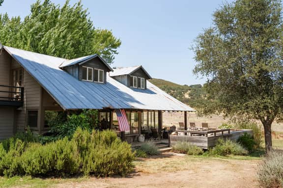 Bailey Creek Ranch - Stunning Grounds, Hot Tub, and Views! - Image 5
