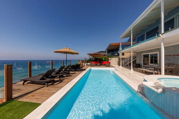 Oceanfront Luxury with Pool/Spa, Beach Access - Image 2
