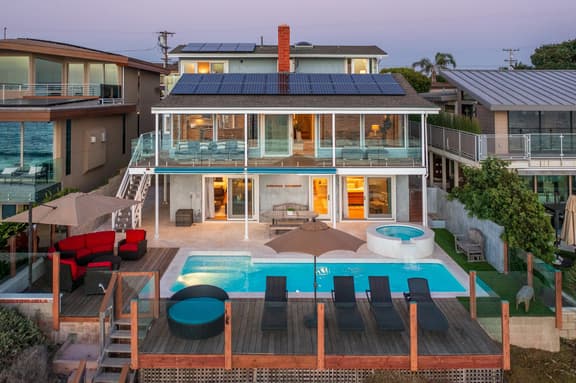 Oceanfront Luxury with Pool/Spa, Beach Access - Image 1